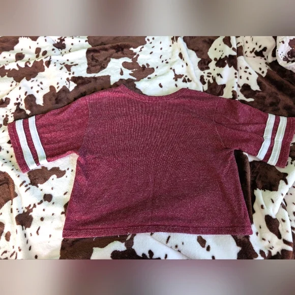 Maroon Striped Crop Top! - Picture 2 of 3